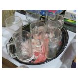 COLLECTION METAL COCA COLA TRAY & GLASSES