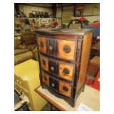 UNIQUE 3 DWR CHEST