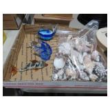 GLASS FISHES & SEA SHELLS