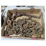 LOG TOW CHAIN W/ BINDER