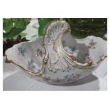 ANTIQUE SAMSON & CO CENTERPIECE PORCELAIN BASKET