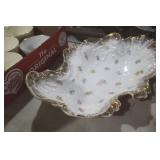 CARL TIELSCH & CO. PORCELAIN CENTERPIECE BOWL