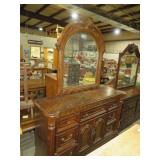 SOLID WOOD 7 DWR/2DR DRESSER W/ MIRROR