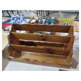 WOOD MAGAZINE RACK