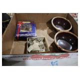 PAIR POTTERY BOWLS, TEXAS COOKIE CUTOUT, SUN CATCH