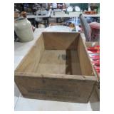 VINTAGE CALIFORNIA PEACHES ADV, WOOD CRATE