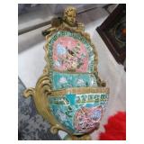CERAMIC WALL CHERUB VASE/PLANTER
