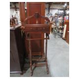 CHERRY FINISH BUTLERS STAND