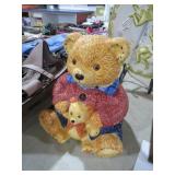 NICE CERAMIC BEAR COOKIE JAR