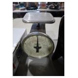 VINTAGE HANSON SCALE