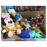 BOX VTG DISNEY CHARACTERS & MISC