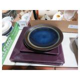 STONEWARE STYLE PLATES