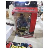 DC COMIC MULTI-VERSE BATMAN FIGURE IN BOX