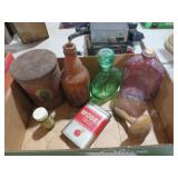 BOX VTG ADV.TIN, BOTTLES & MISC