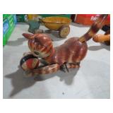VTG METAL WIND UP CAT PLAYING W/ BALL TOY