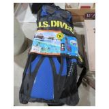 US DIVERS 2 SETS OF FLIPPERS, SNORLES & MASKS