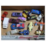 BOX OF DIE CAST CARS & PLANES