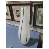 HANDBLOWN WHITE & BLACK ART GLASS VASE