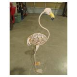 METAL FLAMINGO YARD ART