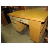 MCM BLONDE WOOD DESK W/ SIDE SHELVES 4 DWR