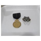 USMC & ARMY EXPERT MARKSMAN MEDAL & PIN