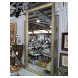 GOLD ORNATE WALL MIRROR