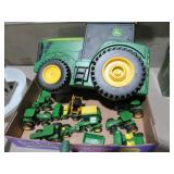 JOHN DEERE CASE WITH ALL TRACTORS