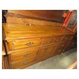 SOLID OAK 7 DWR/ 2DR DRESSER