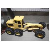 VINTAGE PRESSED STEEL ROAD GRADER