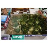 COLL. GREEN GLASS DRINKING GLASSES