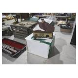 PORCELAIN CHRISTMAS VILLAGE