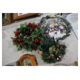 COLL. OF CHRISTMAS DECOR