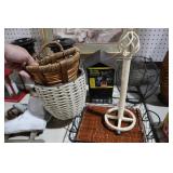 BIRD FEEDER, METAL & WOEN BASKETS