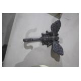 BUMBLEBEE CAST IRON WALL HOOK