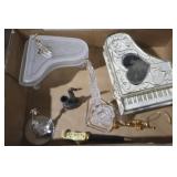 PIANO MUSIC BOX & ALL MUSICAL ITEMS