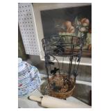 WOVEN BASE METAL BASKET