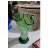 VINTAGE RUFFLED TOP GREEN GLASS VASE