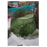 VTG GREEN BUBBLE GLASS PEDESTAL BOWL
