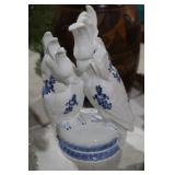 VTG ITALY HANDPAINTED COCKATOOS