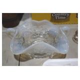 FENTON OPALESCENT WATERLILY BOWL