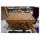 LARGE VINTAGE PICNIC BASKET