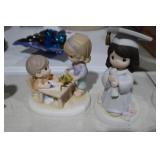 NICE VINTAGE PRECIOUS MOMENTS