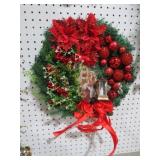 15" RD LIGHTED CANDLE , RED ORNAMENTS/ BOW WREATH