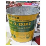 VINTAGE METAL 3- GALLON ADVERTISMENT BUCKET