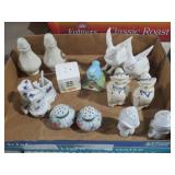 COLLECTION OF VINTAGE SALT & PEPPER SHAKERS