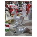 PAIR SILVER CHRISTMAS WOOD DEERS