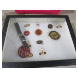 NORFOLK SOUTERN PINT MEDALLIONS WITH DISPLAY