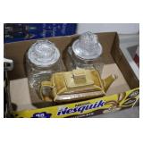 MCCORMICK TEAPOT & TEA JARS