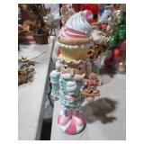 PEPPERMINT SQUARE NUTCRACKER