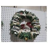 CERAMIC VILLAGE WREATH 16